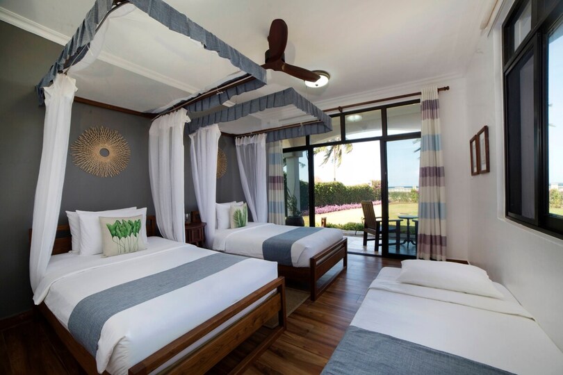 Luxury Beachfront Bliss Awaits in Zanzibar Paradise, 1002