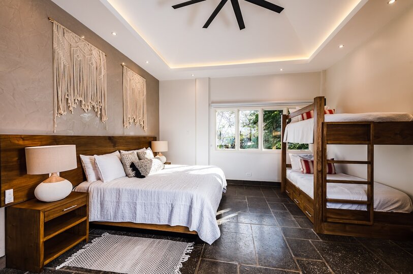 Experience Luxury at Guanacaste Province 1000