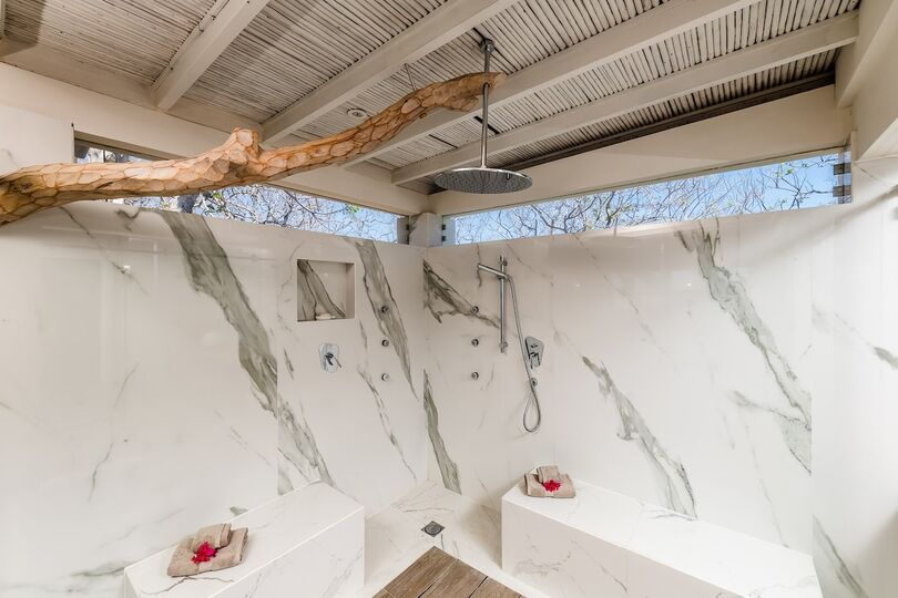 Experience Luxury at Guanacaste Province 1000