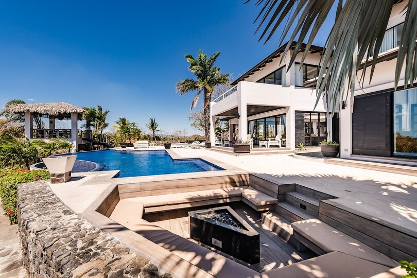 Experience Luxury at Guanacaste Province 1000