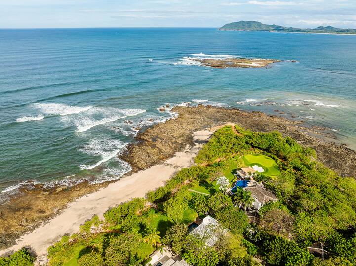 Experience Luxury at Guanacaste Province 1000
