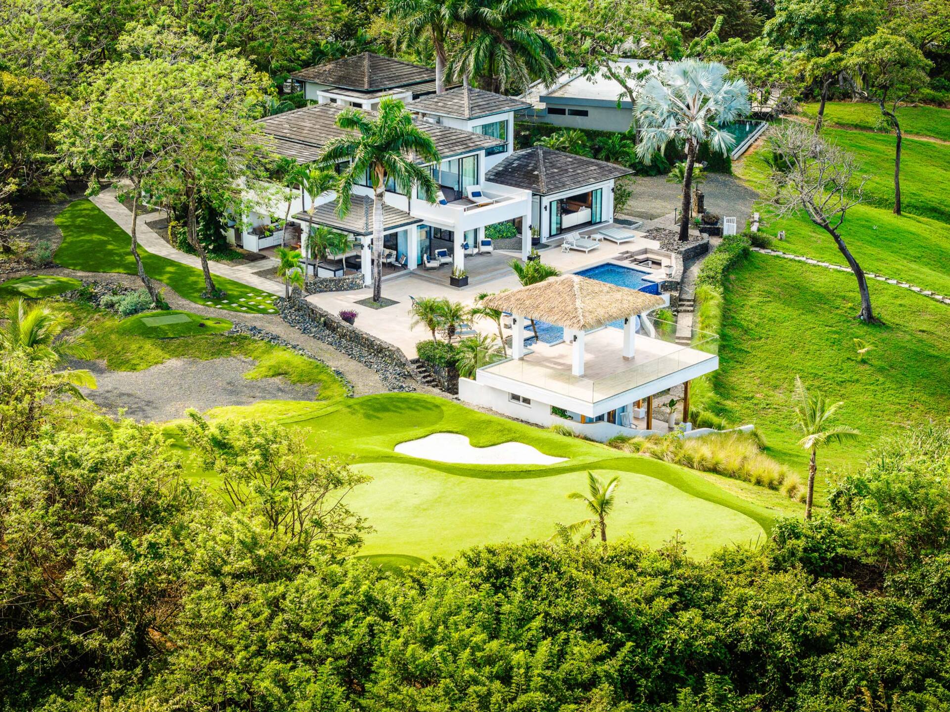 Experience Luxury at Guanacaste Province 1001