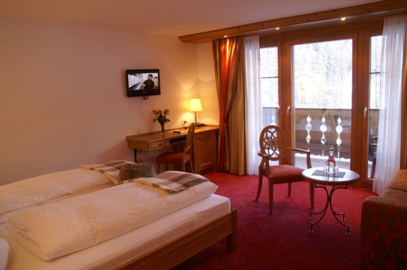 Comfort Meets Alpine Charm 1023