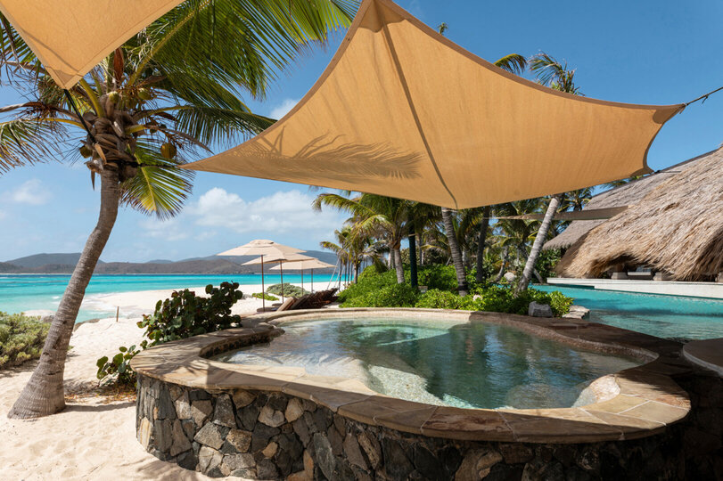 A Hidden Paradise in the Virgin Islands – 1001