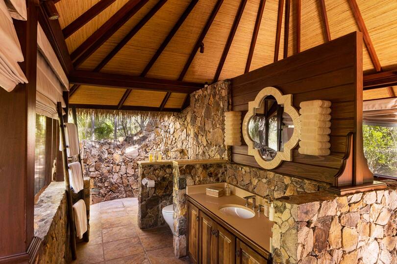 A Hidden Paradise in the Virgin Islands – 1001