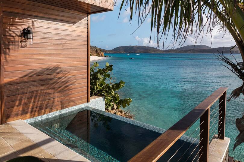 Oceanfront Haven in the Virgin Islands – 1002