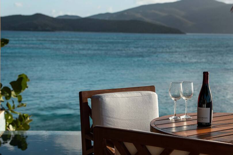 Oceanfront Haven in the Virgin Islands – 1002