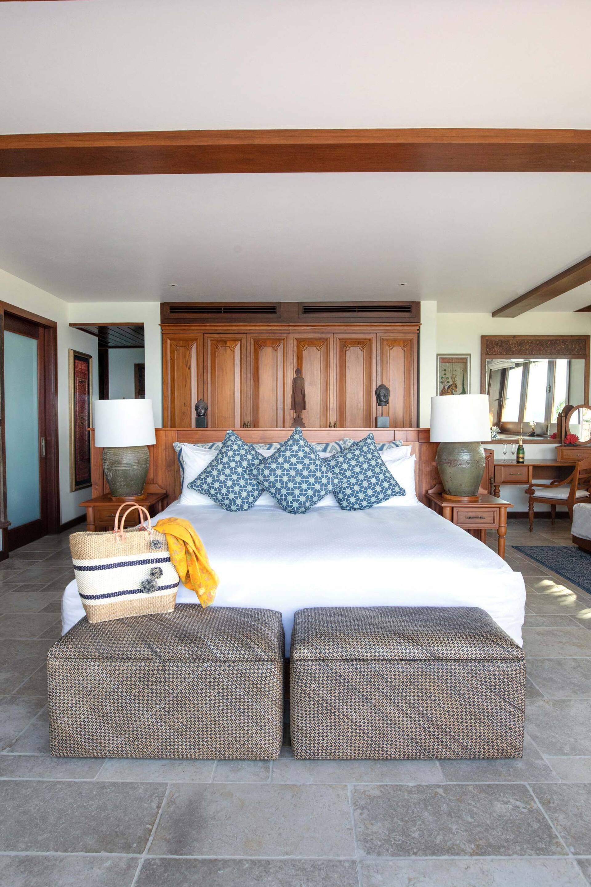 Oceanfront Haven in the Virgin Islands – 1002