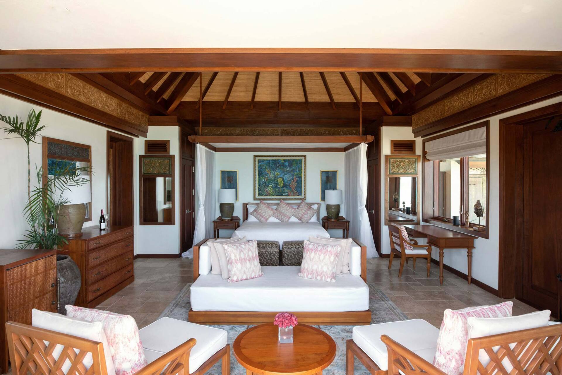 Oceanfront Haven in the Virgin Islands – 1002