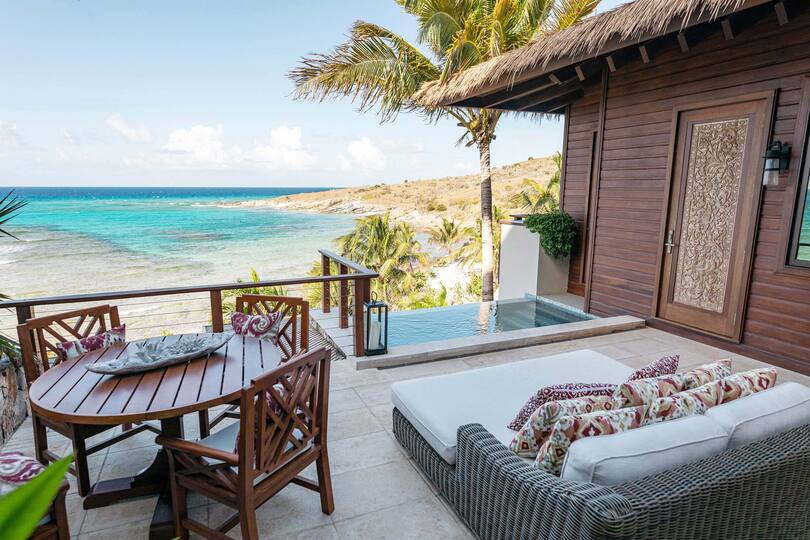 Oceanfront Haven in the Virgin Islands – 1002