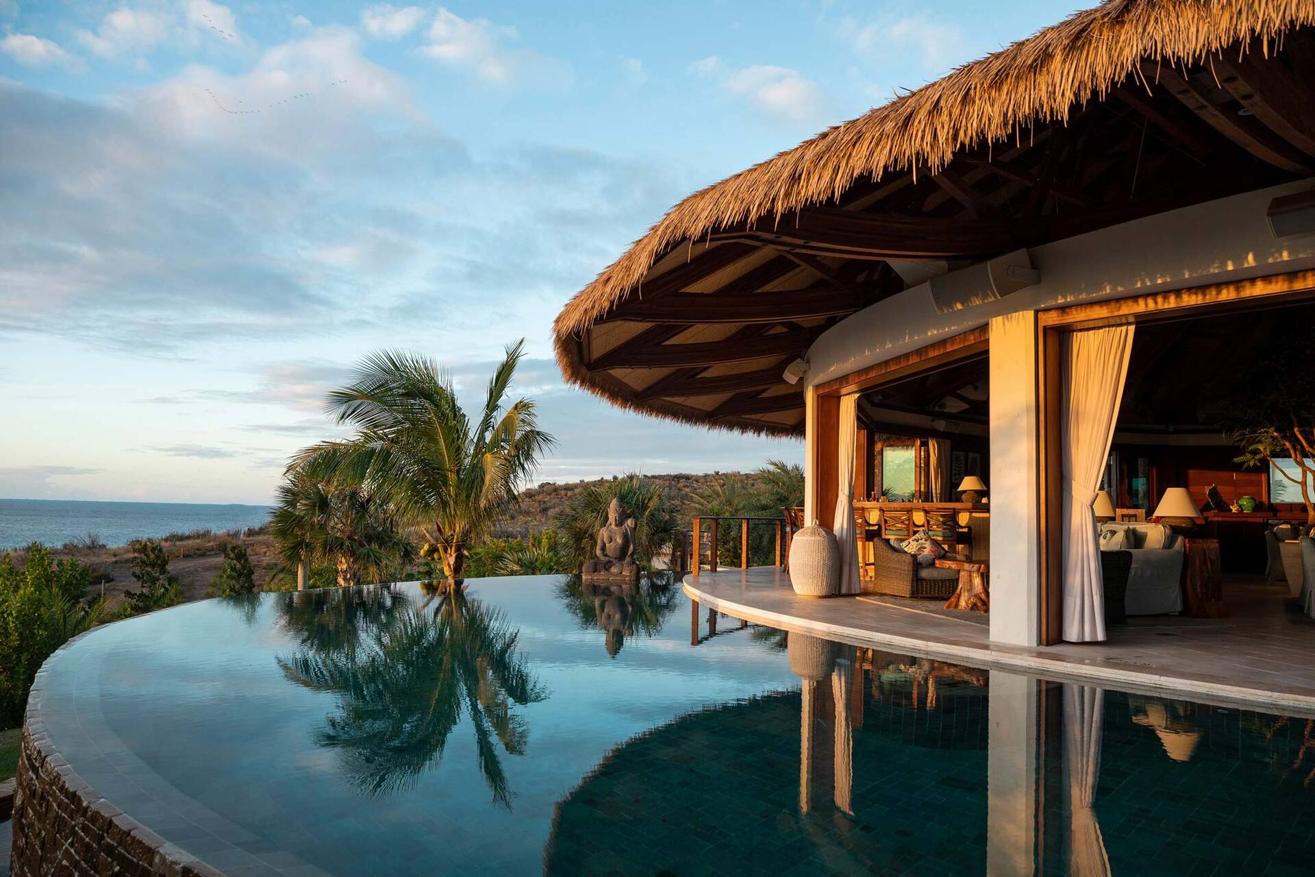 Serene Escape on a Caribbean Jewel - 1003