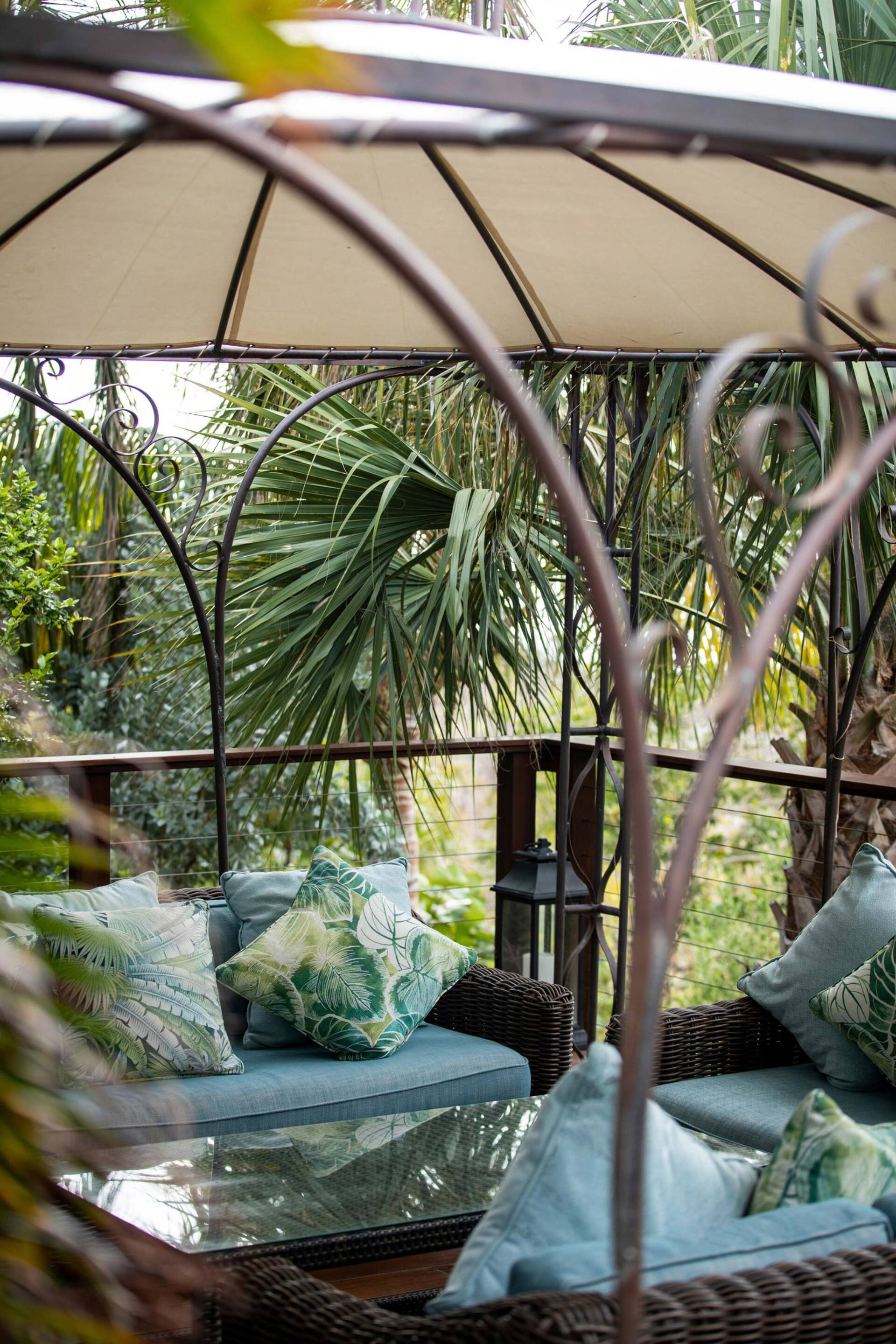 Serene Escape on a Caribbean Jewel - 1003