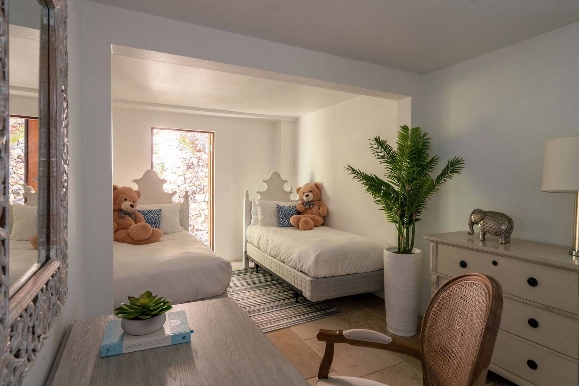 Serene Escape on a Caribbean Jewel - 1003