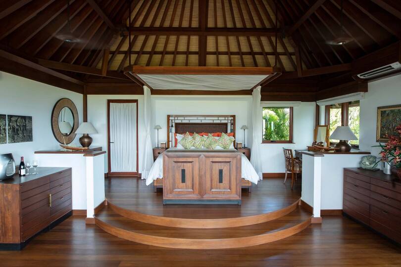 Serene Escape on a Caribbean Jewel - 1003