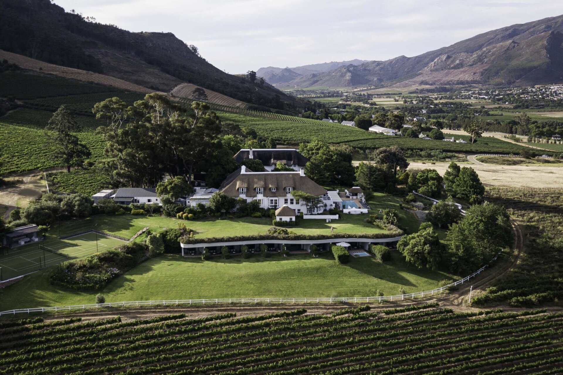 Breathtaking Views & Tranquil Luxury at Mont Rochelle, 1027
