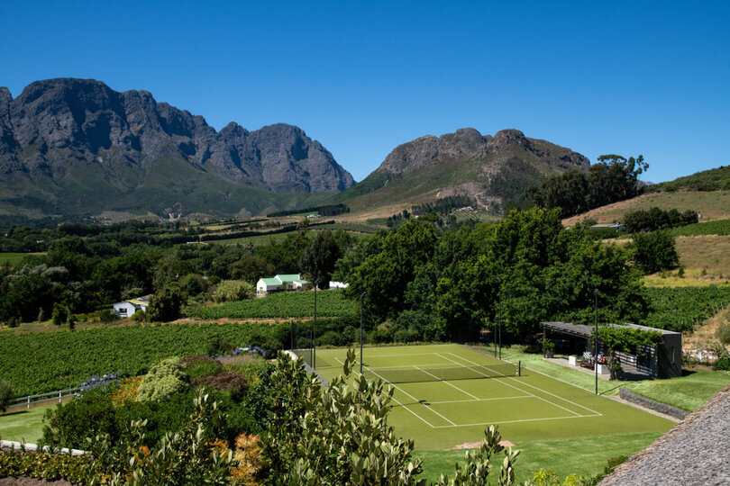 Breathtaking Views & Tranquil Luxury at Mont Rochelle, 1027