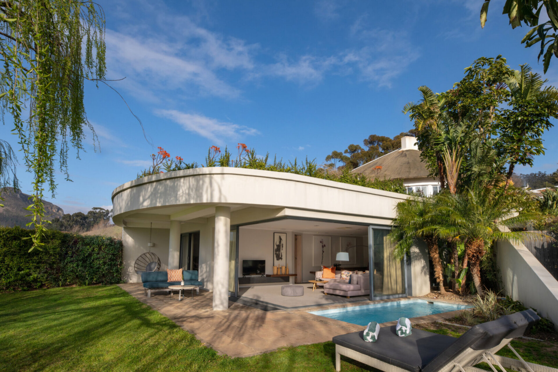 Mont Rochelle – A Luxurious Escape in Franschhoek, 1028