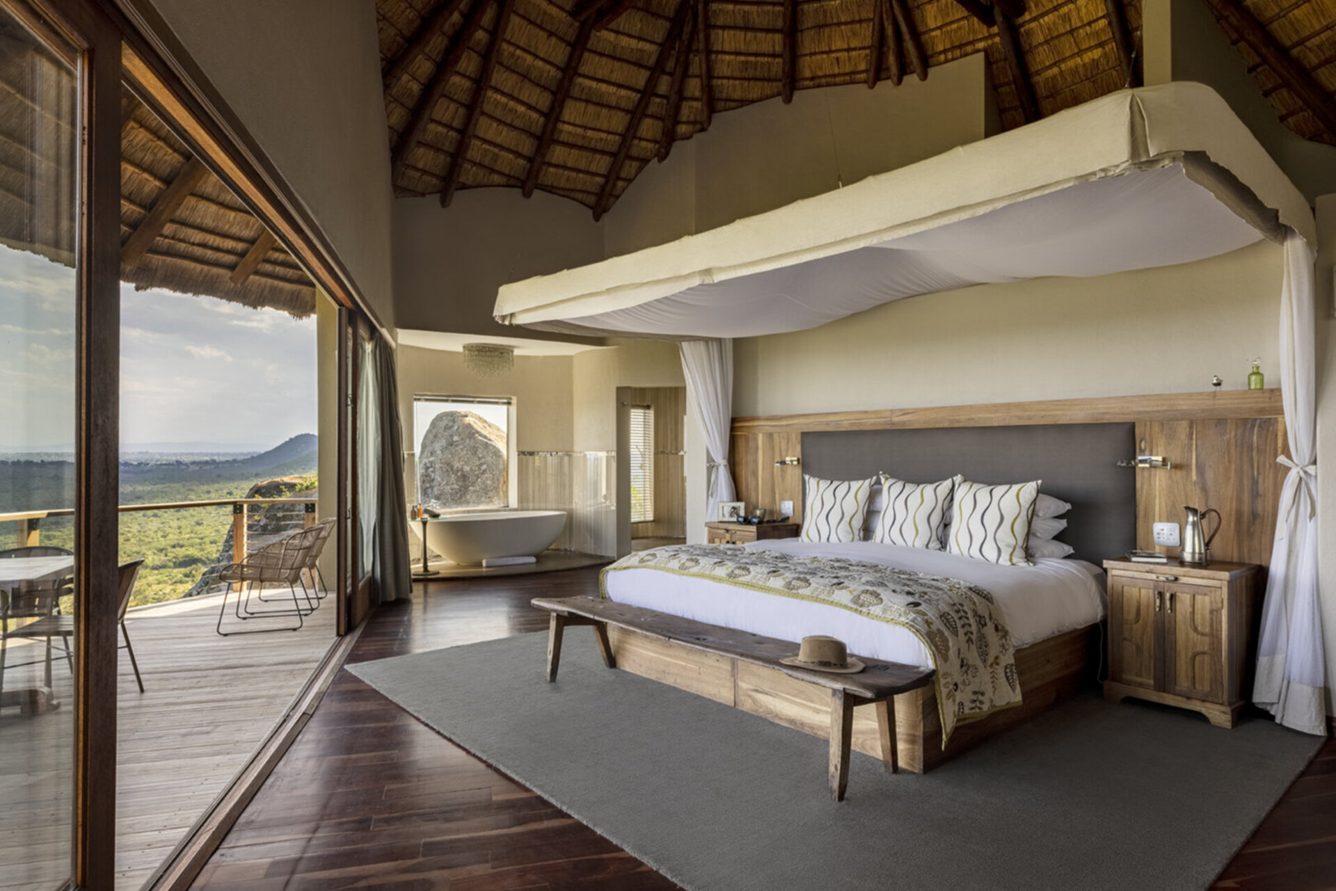 Ulusaba Rock: Elevated Luxury in the Wild 1029