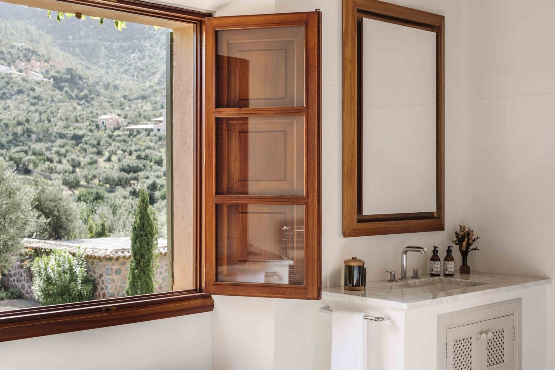 Mediterranean Escape Villa 1032