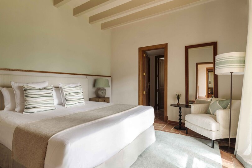 Mediterranean Escape Villa 1032