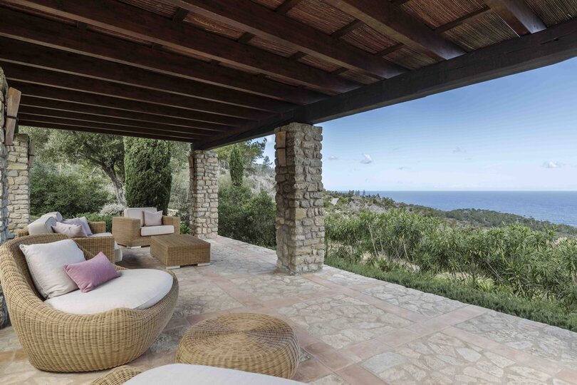 Mediterranean Escape Villa 1032