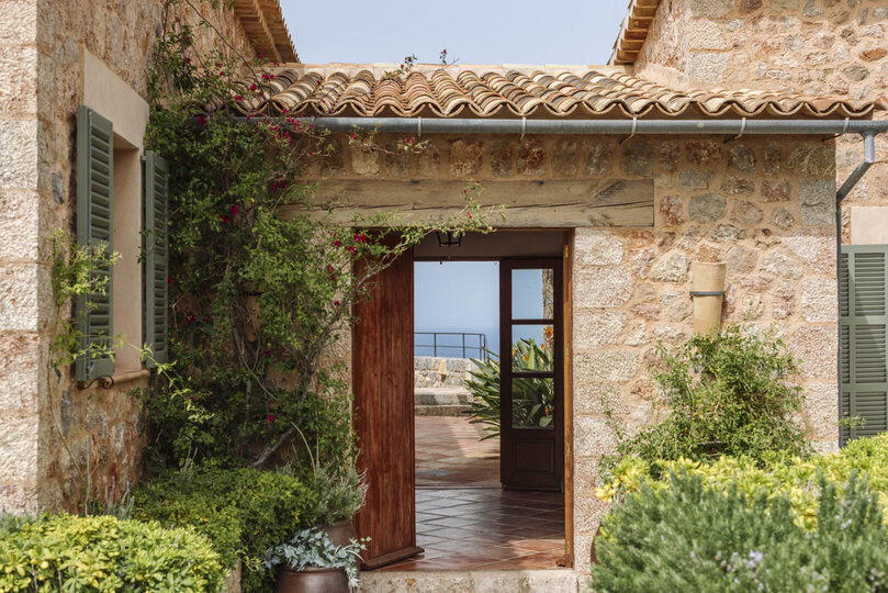 Mediterranean Escape Villa 1032