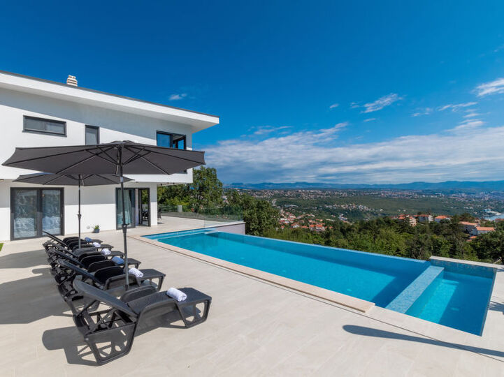 Seaside Oasis: Luxury Villa in Opatija, 1267, Matulji, Croatia