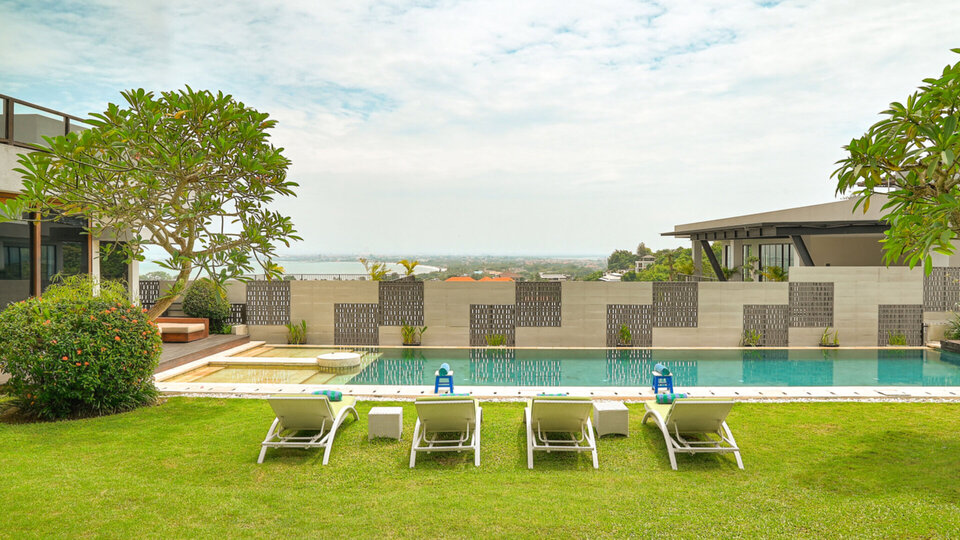 Relaxing pool area
