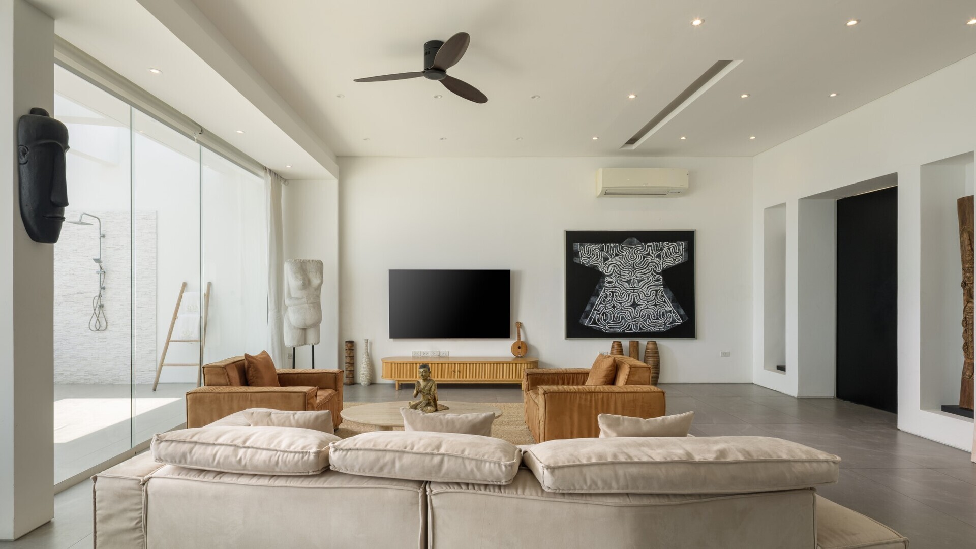 5 Star Golden Lotus Villas – Hilltop Luxury