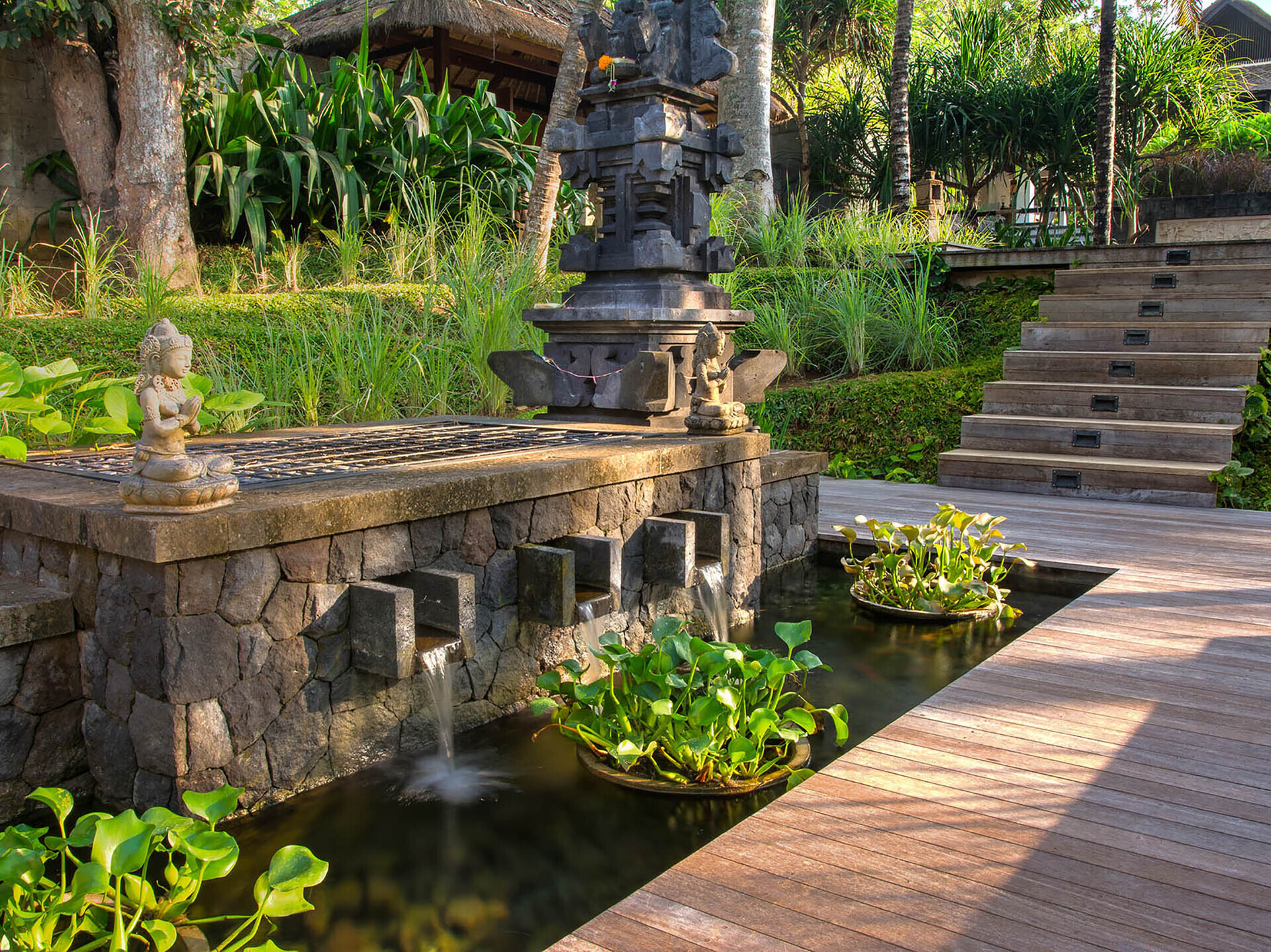 Connecting walkway with Seseh Beach Villa I