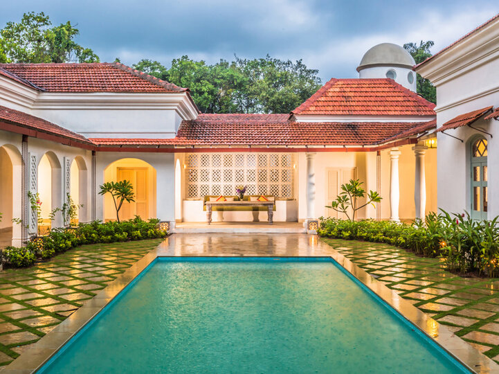 Spacious 4-Bed Villa in Goa, Sleeps 10, 1043, Anjuna, India