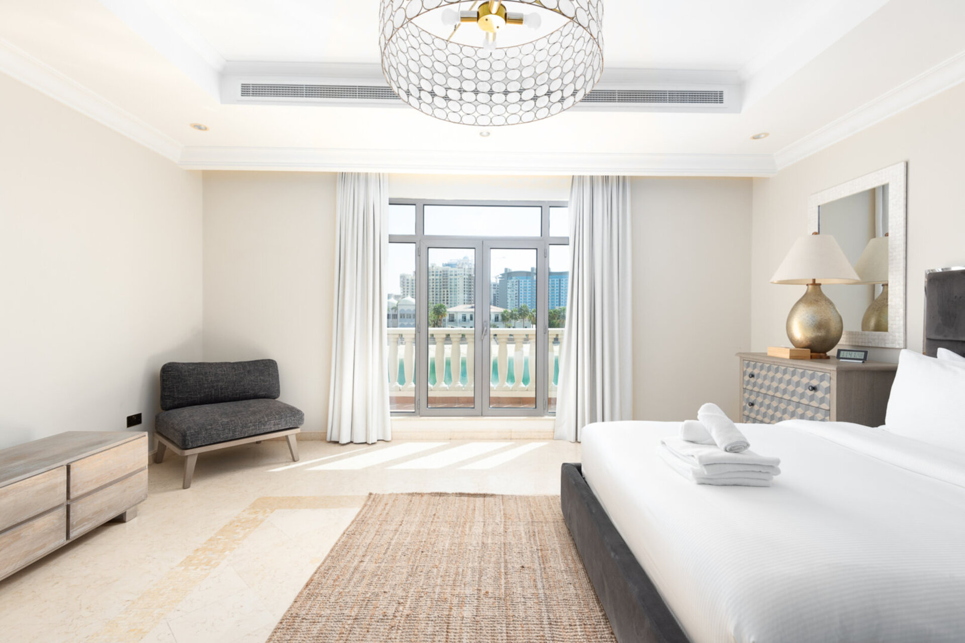 5 Star Villa Dynasty – A Palatial Coastal Retreat