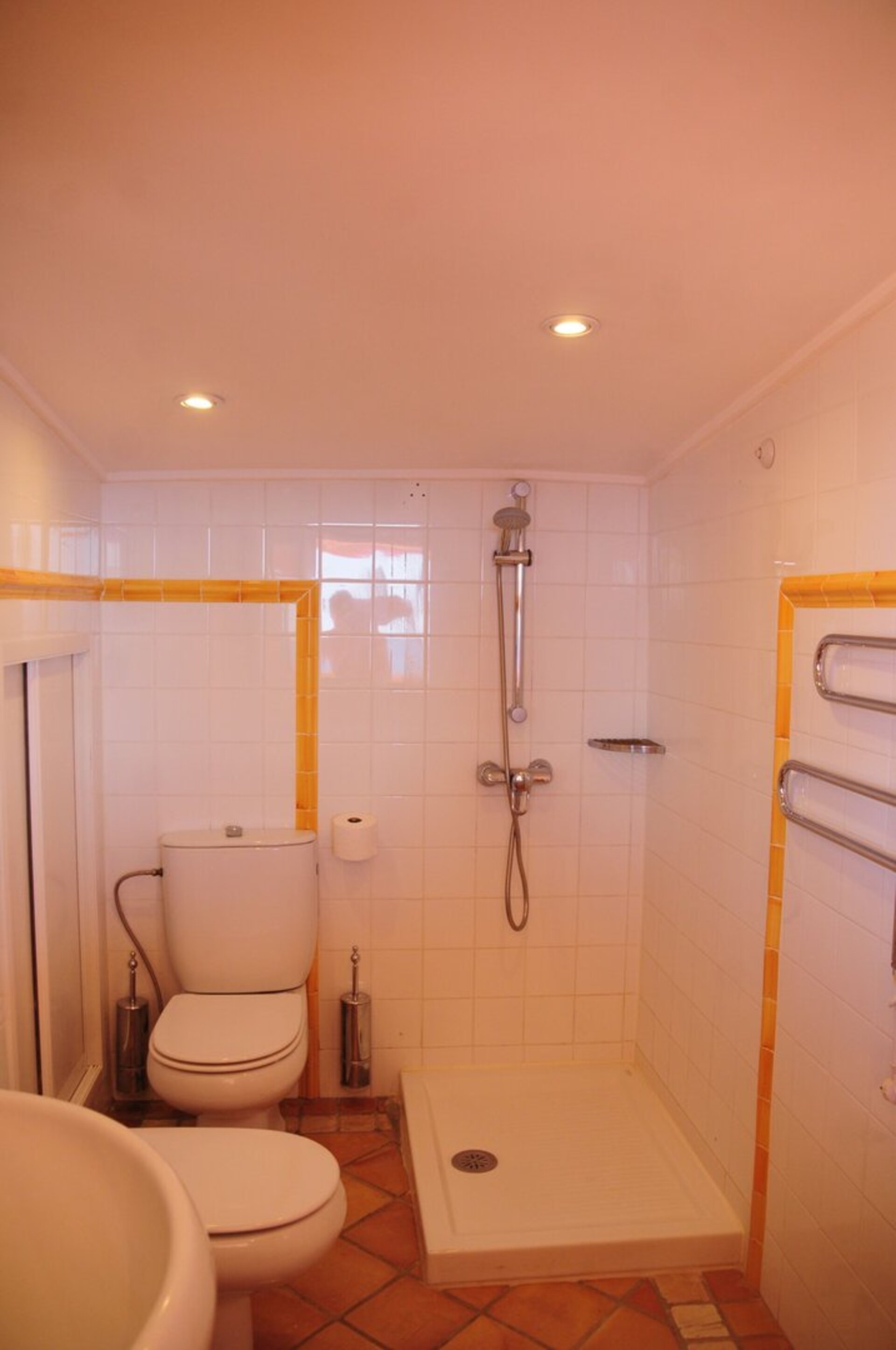 Relaxing Getaway in Canarias - 5 BR Villa, Canarias Villa 1046