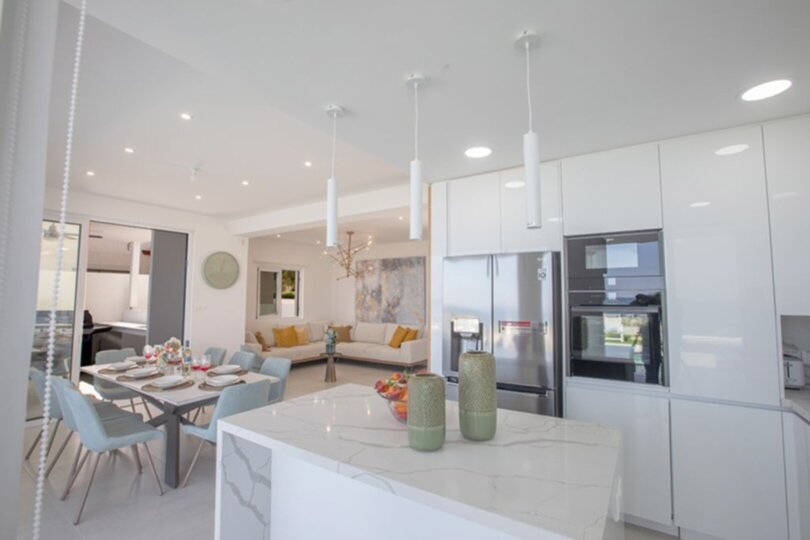 Contemporary Villa with Jacuzzi and BBQ Area, Protaras Villa 1027