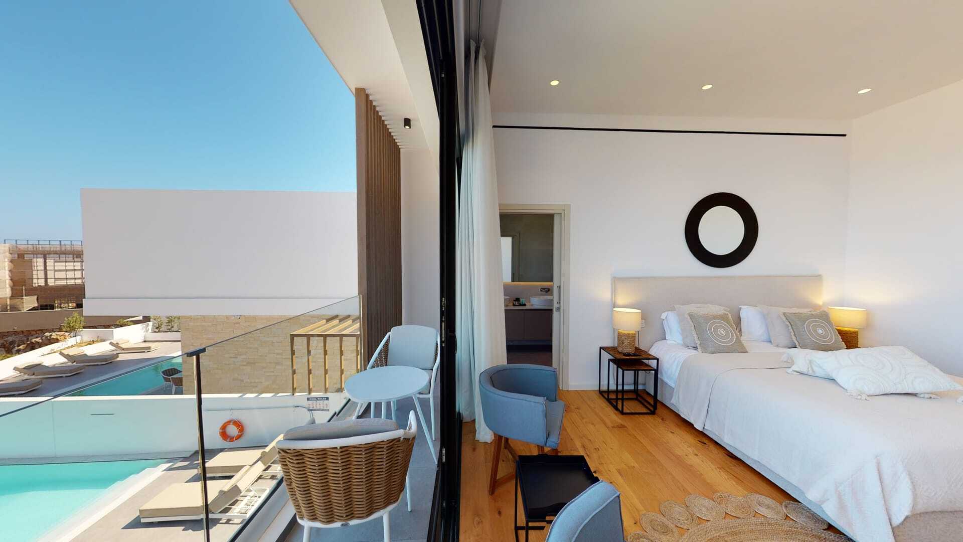 Luxury by the Sea | Villa 1038