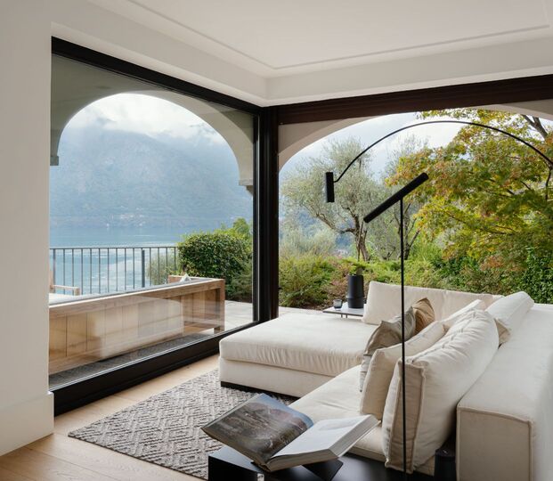Luxurious Sanctuary Overlooking Lake Como