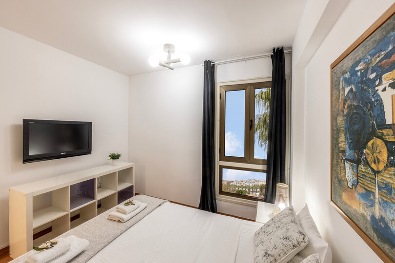 5 Star Mackenzie Beachfront Suite – Luxury Living by the Sea