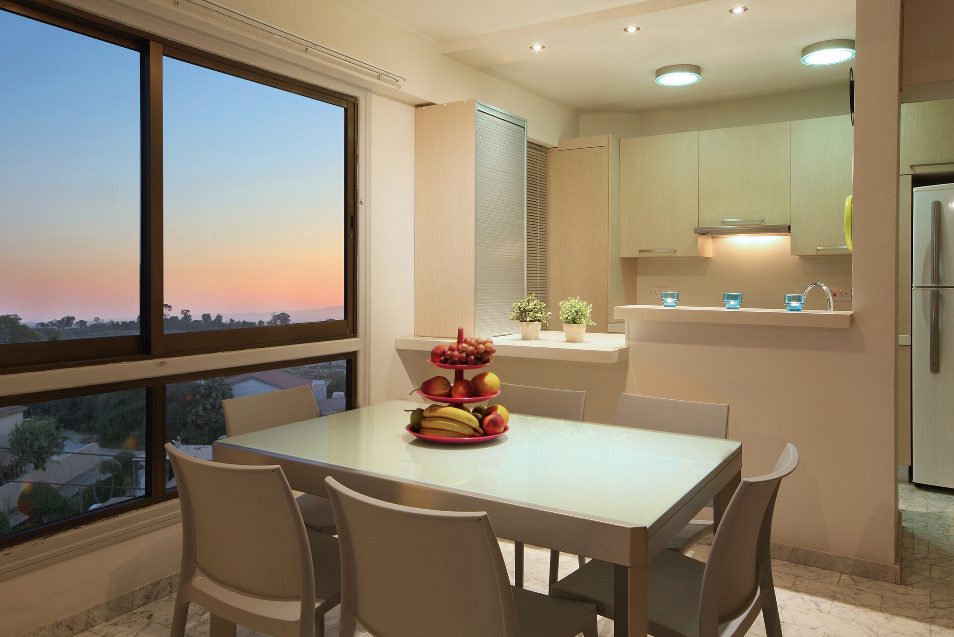 5 Star Mackenzie Beachfront Suite – Luxury Living by the Sea