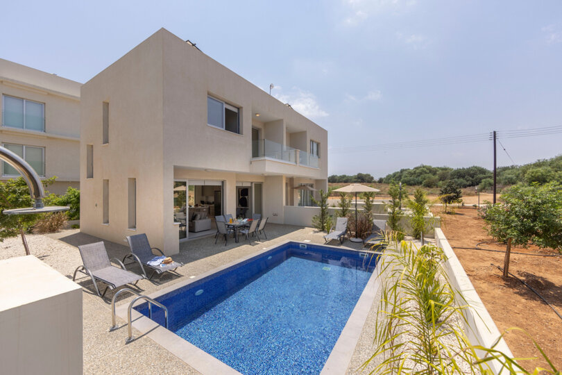 5 Star Mythical Seas Villa – Stylish Coastal Living in Kapparis