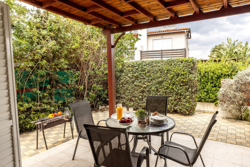 5 Star Marina Seaside Villa – Luxury Seaside Stay in Larnaca