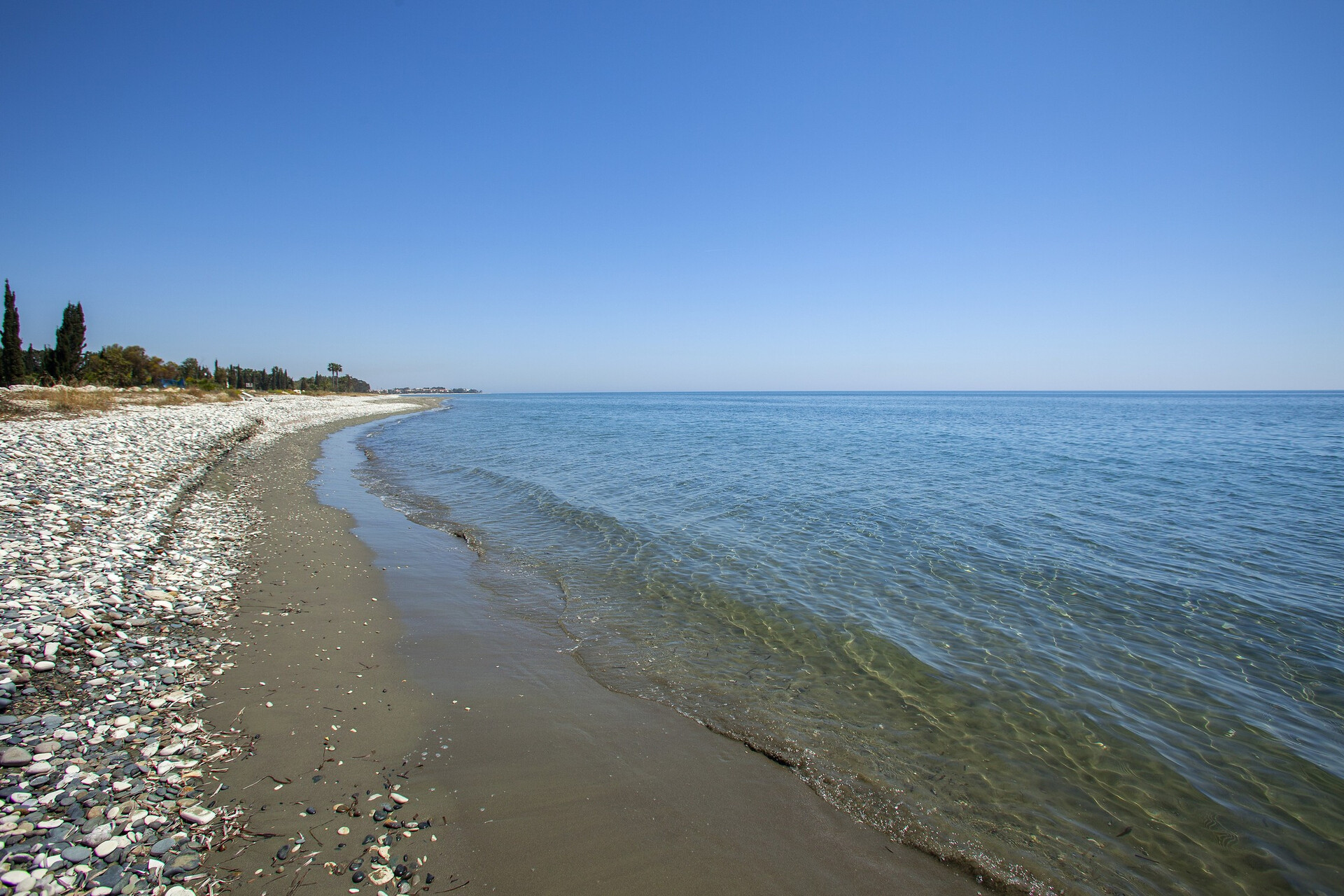 5 Star Marina Seaside Villa – Luxury Seaside Stay in Larnaca