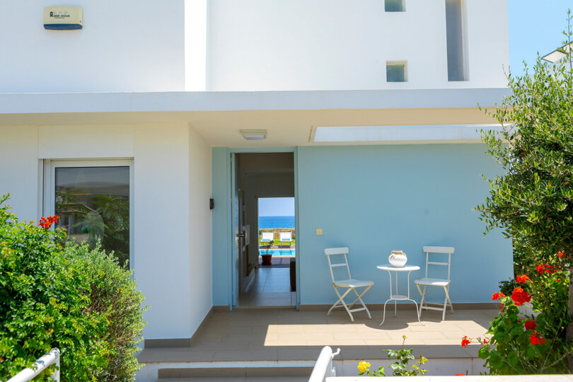 5 Star Alia Seafront Villa – Exclusive Coastal Luxury in Protaras