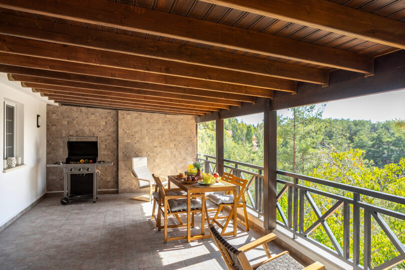 5 Star Forest View Cottage – Luxury Mountain Retreat