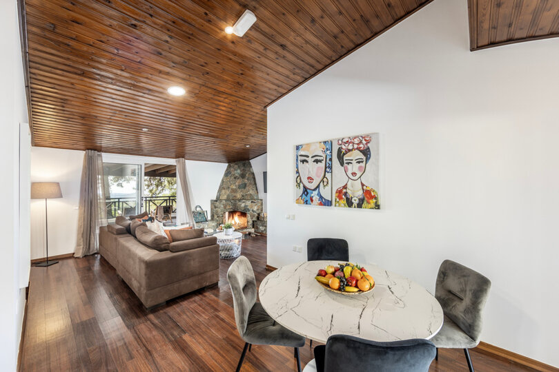 5 Star Forest View Cottage – Luxury Mountain Retreat