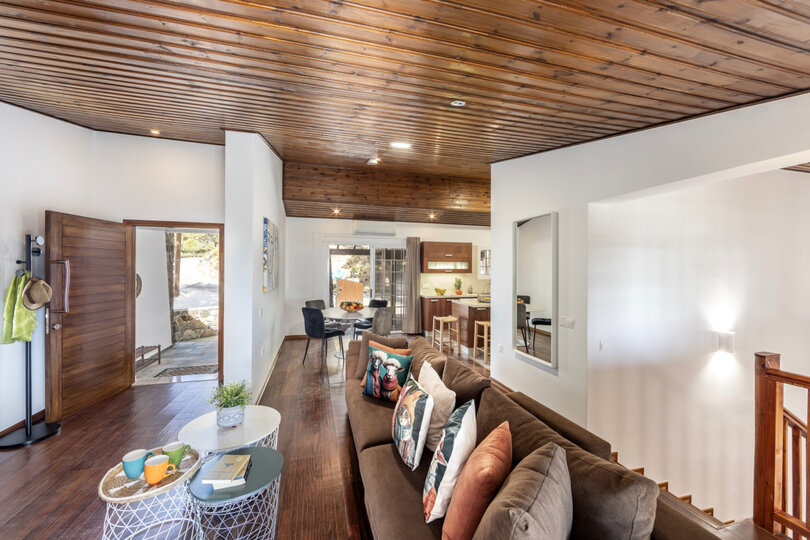 5 Star Forest View Cottage – Luxury Mountain Retreat