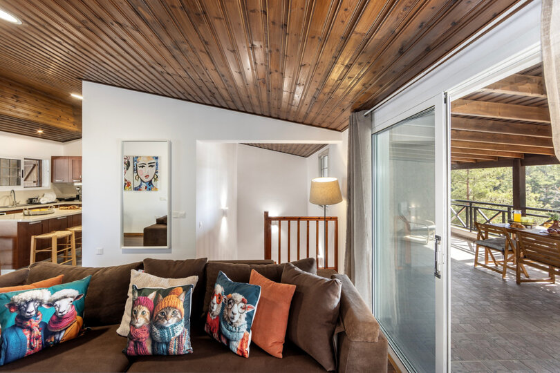 5 Star Forest View Cottage – Luxury Mountain Retreat
