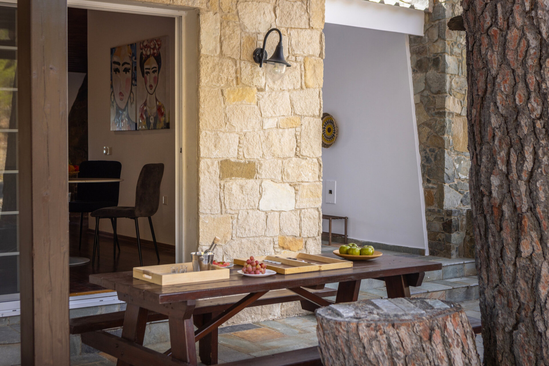 5 Star Forest View Cottage – Luxury Mountain Retreat