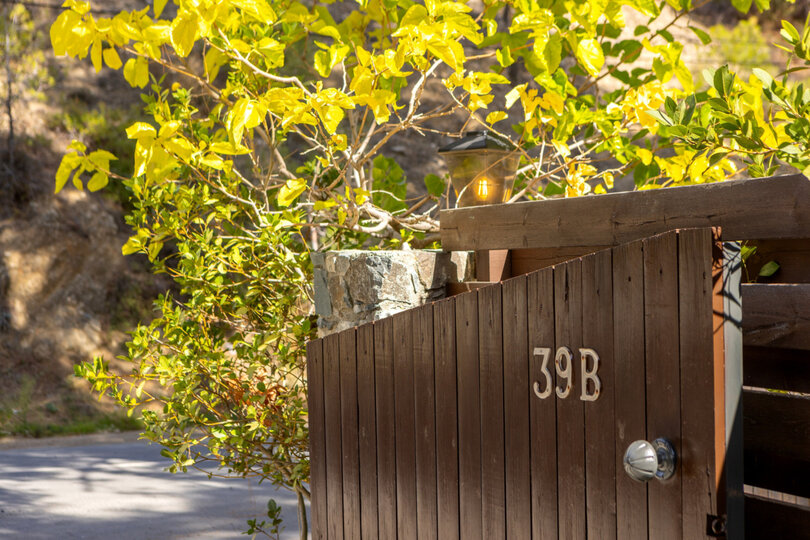 5 Star Forest View Cottage – Luxury Mountain Retreat