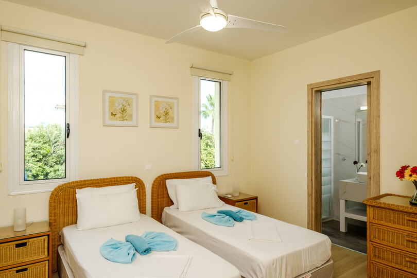 5 Star Villa Cape Greco Anastel - Luxury Pool Retreat