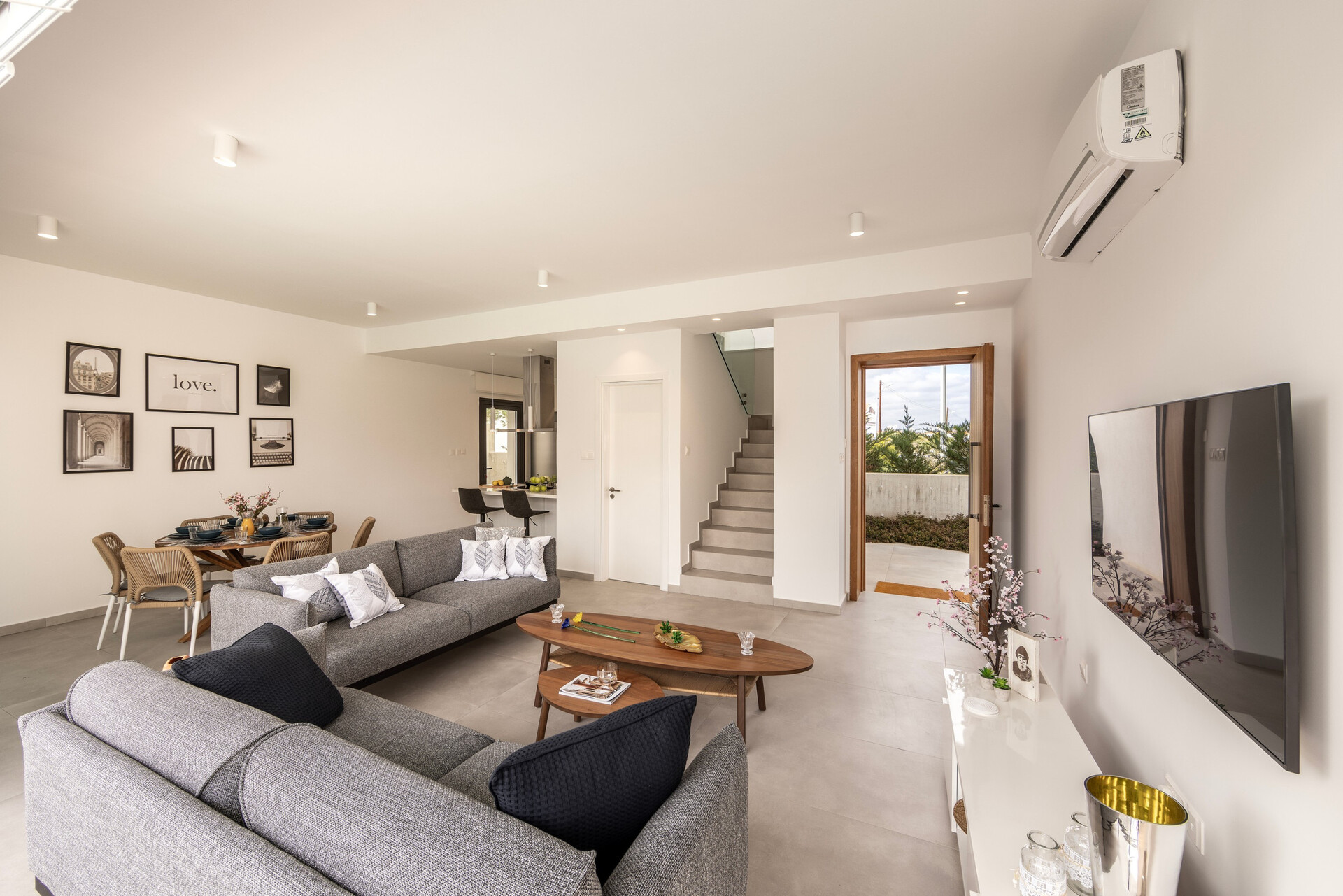 5 Star Villa Protaras By the Bay - Luxury Pool Retreat